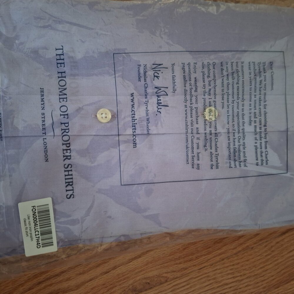 Charles Tyrwhitt dress shirt, size 17.5/34" - Picture 3 of 4